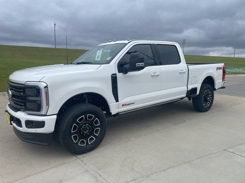 New 2026 Ford F350 Platinum AWD/4WD image 7