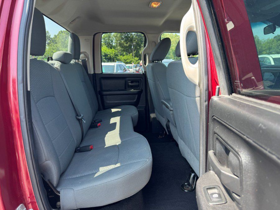 Used 2014 RAM 1500 ST w/ SXT Appearance Group AWD/4WD image 17