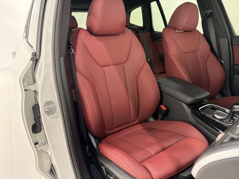 Certified 2024 BMW X3 xDrive30i w/ Premium Package image 19