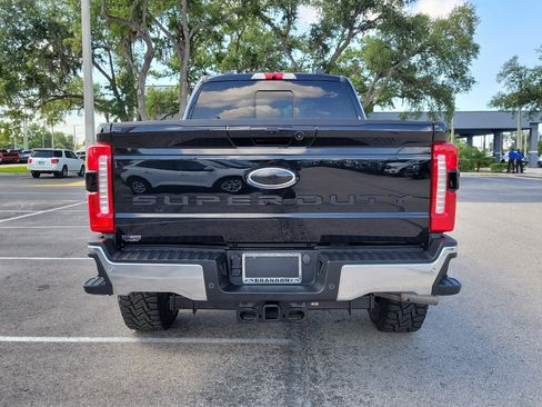 Used 2024 Ford F250 Lariat w/ Lariat Ultimate Package AWD/4WD image 8