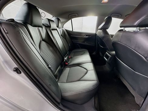 Certified 2022 Toyota Camry SE FWD image 25