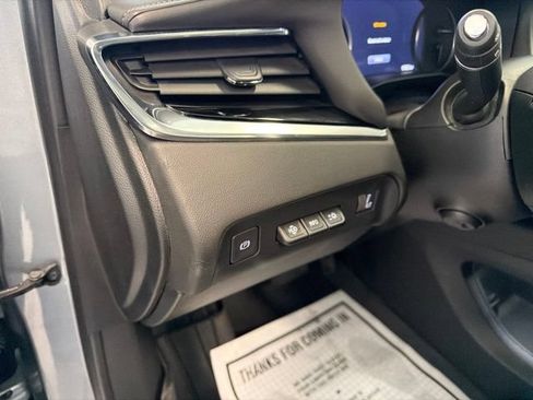 Used 2024 Buick Enclave Avenir w/ Avenir Technology Package AWD/4WD image 24