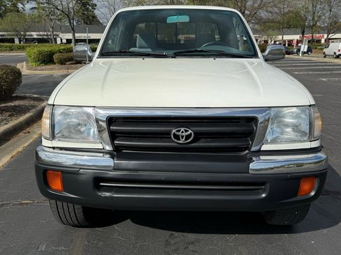 Used 1998 Toyota Tacoma Limited image 8