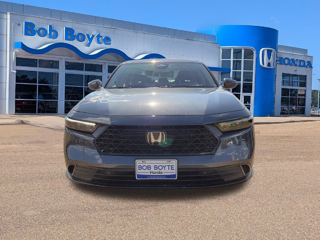 Certified 2024 Honda Accord EX-L image 2