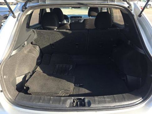 Used 2022 Nissan Rogue Sport S image 6