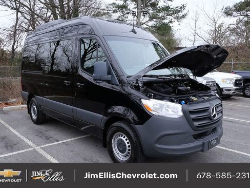 Used 2024 Mercedes-Benz Sprinter 2500 image 28