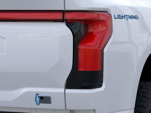 New 2024 Ford F150 Lightning Lariat image 50