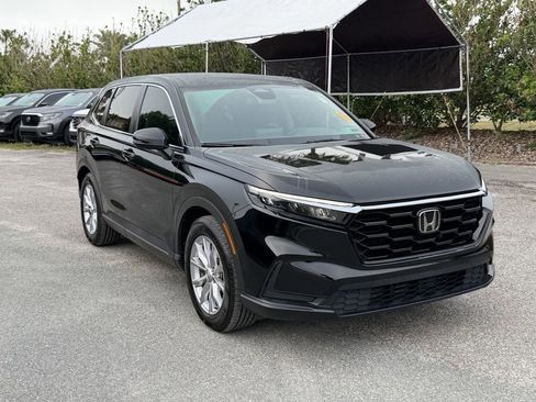 Used 2023 Honda CR-V EX image 2