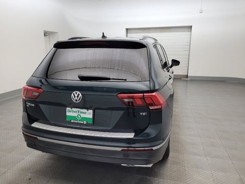 Used 2018 Volkswagen Tiguan SE w/ Front Fog Lights Package FWD image 7