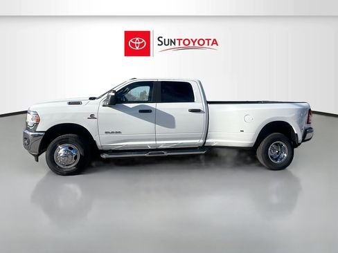 Used 2024 RAM 3500 Big Horn AWD/4WD image 7