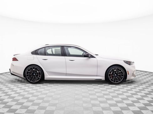 Used 2026 BMW M5 w/ Carbon Package image 8