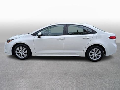Used 2024 Toyota Corolla LE FWD image 7