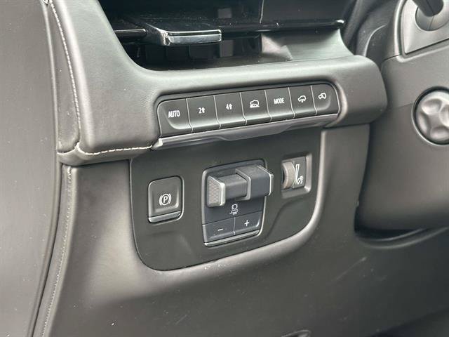 Used 2024 Cadillac Escalade ESV Sport Platinum AWD/4WD image 38