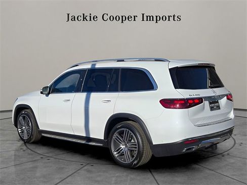 New 2025 Mercedes-Benz GLS 450 4MATIC image 3