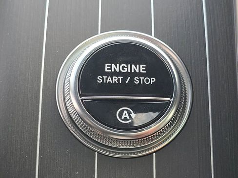 Certified 2026 Mercedes-Benz GLC 300 4MATIC image 37