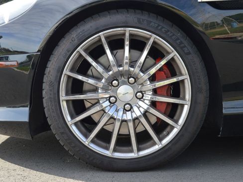 Used 2005 Aston Martin DB9 Volante image 11