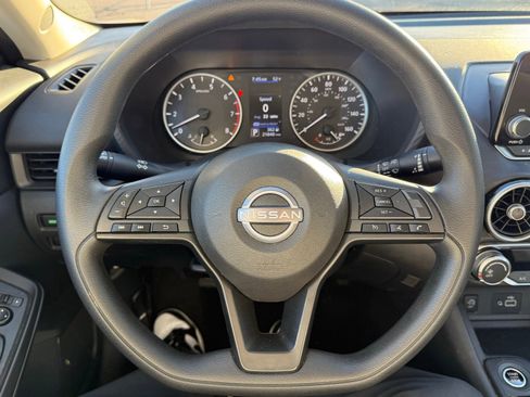 Certified 2025 Nissan Sentra S image 17