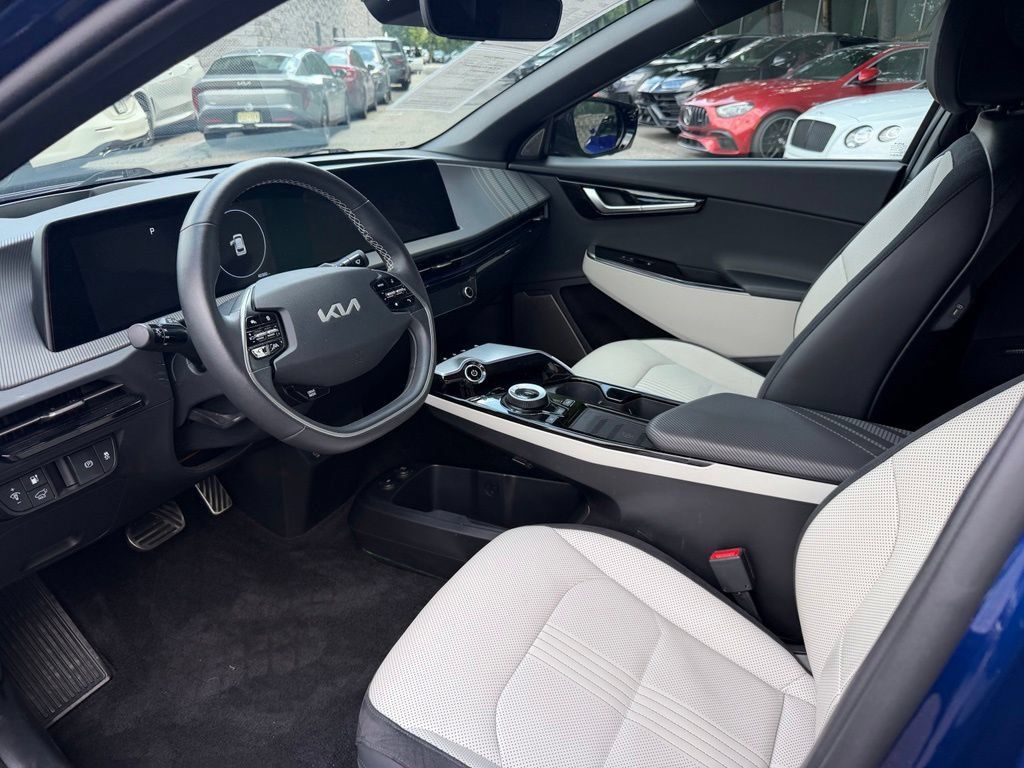 Used 2023 Kia EV6 GT-Line w/ GT-Line White Seat Package AWD/4WD image 12