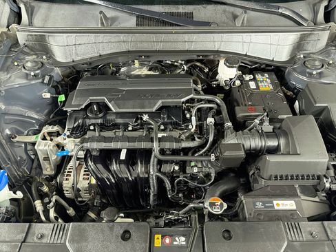 Used 2025 Hyundai Kona SEL AWD/4WD image 32