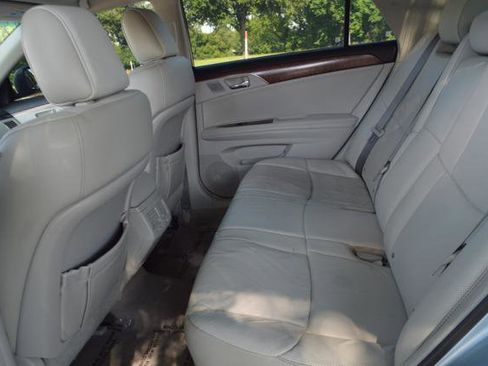 Used 2011 Toyota Avalon Limited FWD image 23