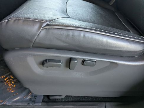 Used 2024 INFINITI QX80 Luxe image 14