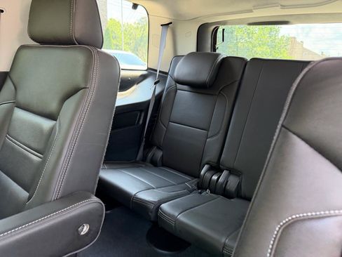 Used 2019 GMC Yukon Denali w/ Open Road Package AWD/4WD image 16
