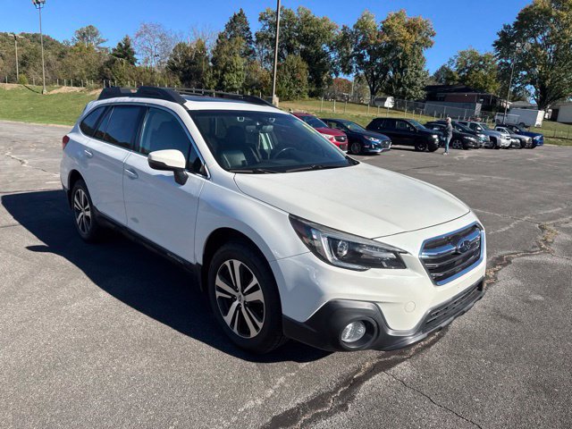 Used 2018 Subaru Outback 2.5i Limited AWD/4WD image 2