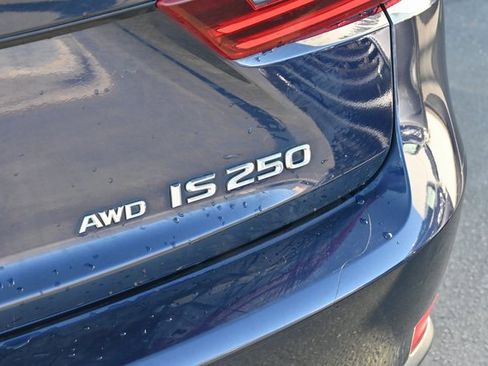 Used 2014 Lexus IS 250 AWD image 9