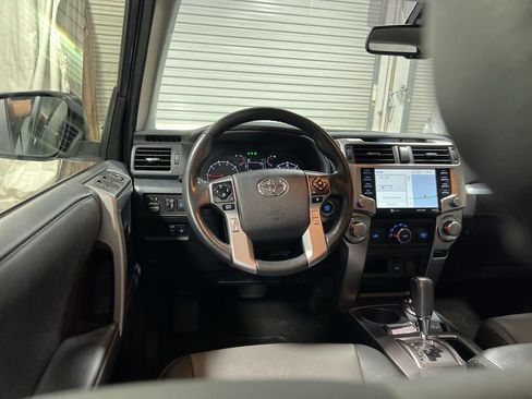Used 2024 Toyota 4Runner SR5 Premium image 19