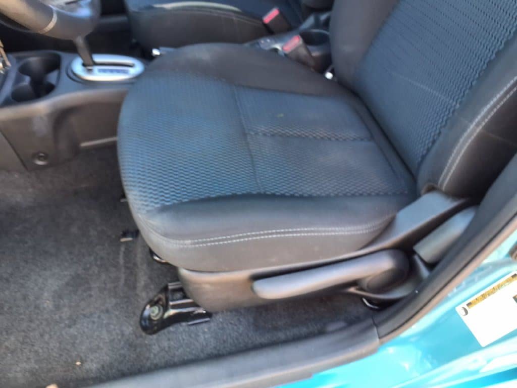 Used 2015 Nissan Versa Note SV w/ SV Convenience Package FWD image 24