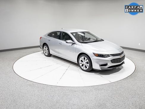 Used 2018 Chevrolet Malibu Premier image 26