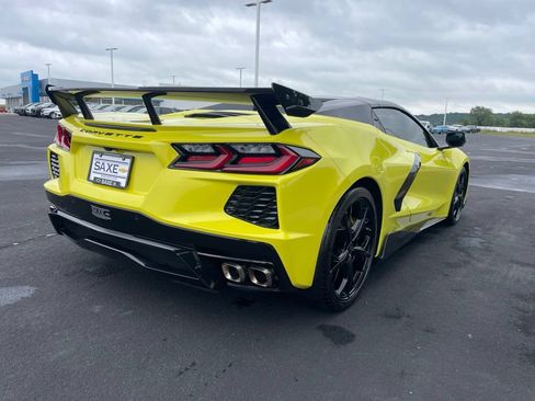 Used 2022 Chevrolet Corvette Stingray Premium Conv w/ Z51 Performance Package RWD image 5