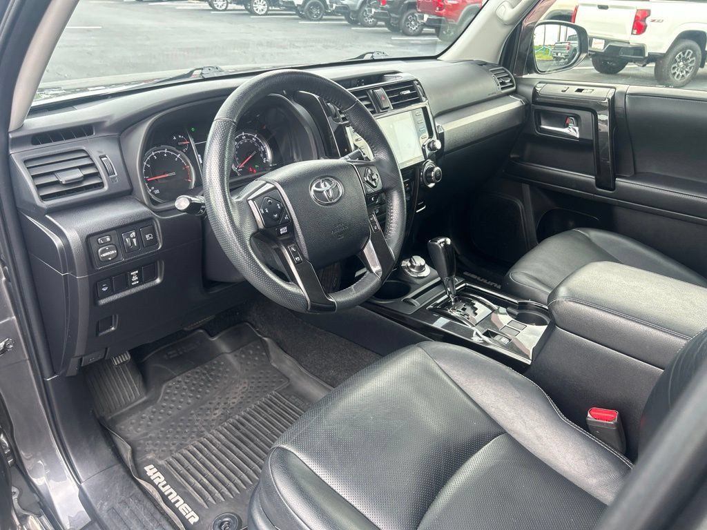 Used 2021 Toyota 4Runner Nightshade AWD/4WD image 20