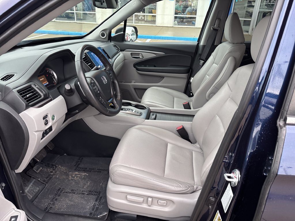 Used 2023 Honda Ridgeline RTL image 9