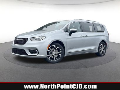 New 2026 Chrysler Pacifica Pinnacle