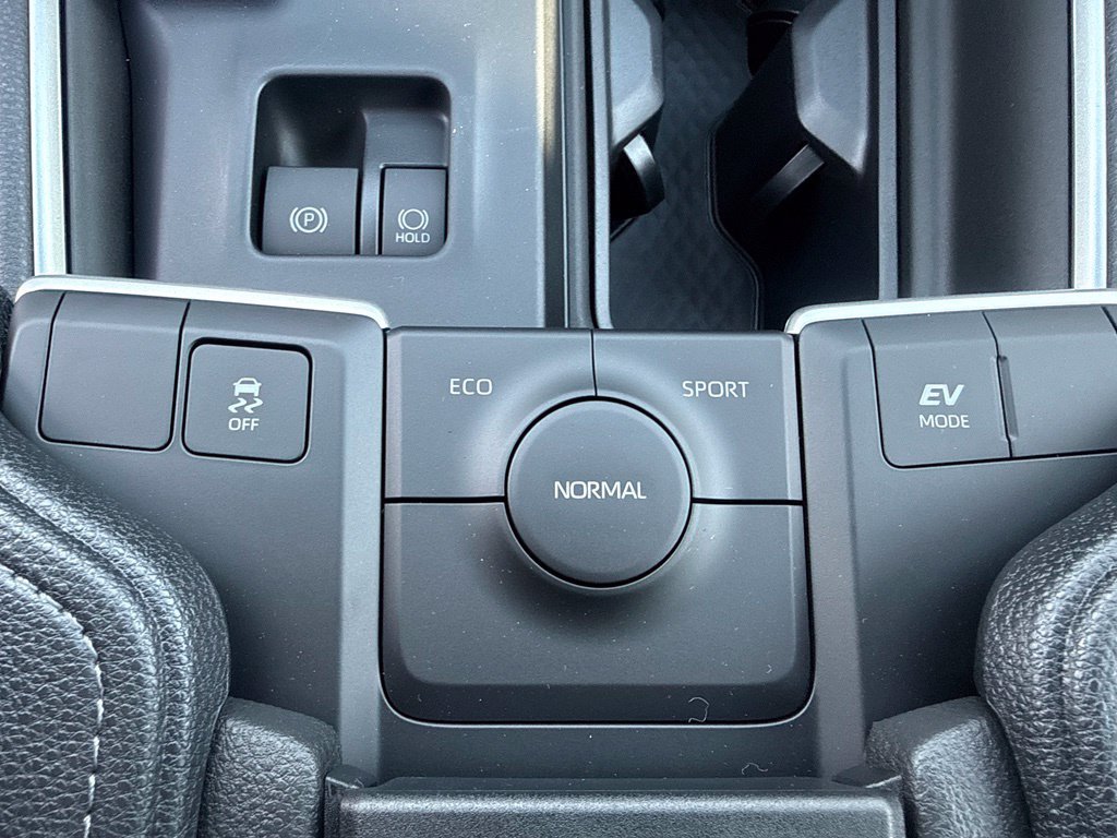 New 2026 Toyota Grand Highlander XLE FWD image 24