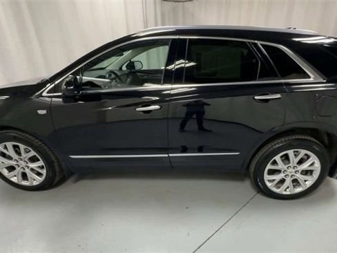Used 2018 Cadillac XT5 Luxury w/ Driver Awareness Package image 5