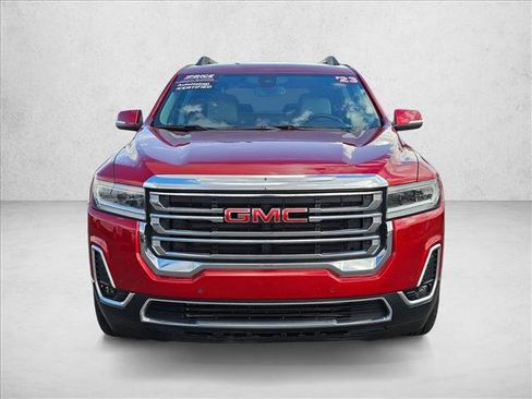 Used 2023 GMC Acadia SLT image 2