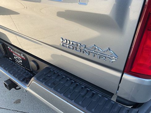 New 2026 Chevrolet Silverado 1500 High Country w/ High Country Premium Package image 10
