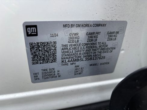 Used 2025 Buick Encore GX Preferred image 29