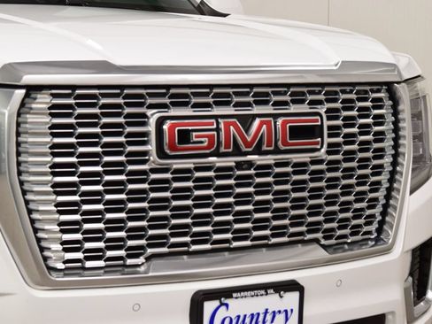 Used 2024 GMC Yukon XL Denali w/ Max Trailering Package AWD/4WD image 11