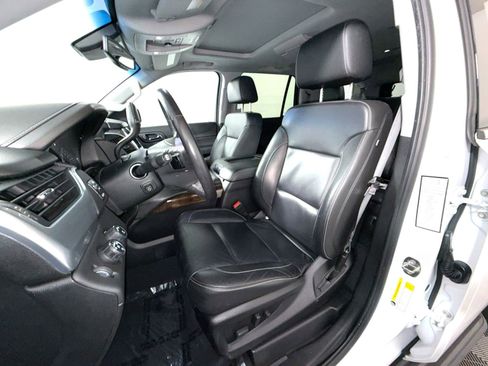 Used 2019 Chevrolet Tahoe LT AWD/4WD image 13