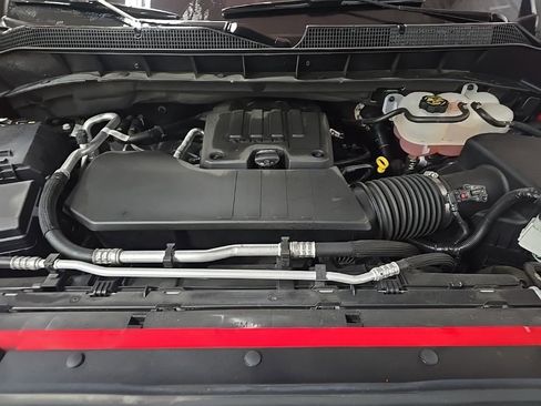 Used 2024 Chevrolet Silverado 1500 LT image 12