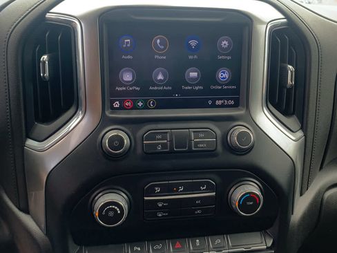 Used 2022 Chevrolet Silverado 2500 LT AWD/4WD image 25