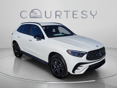 Used 2026 Mercedes-Benz GLC 300 image 5