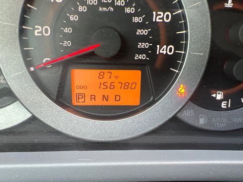 Used 2010 Toyota RAV4 Limited image 21