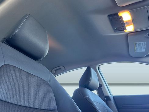 Used 2025 Nissan Altima 2.5 SV image 25