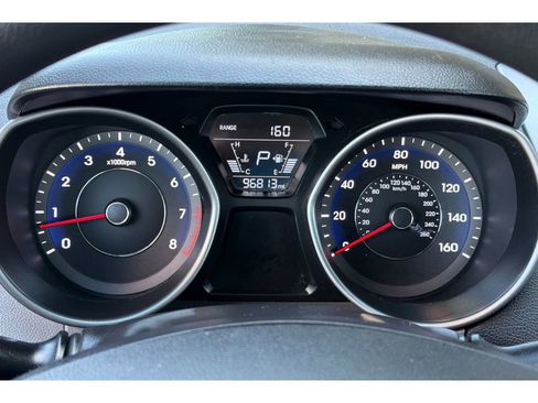 Used 2016 Hyundai Elantra SE FWD image 23