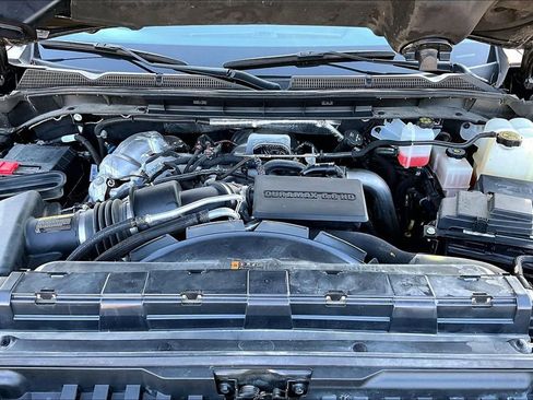 Used 2024 GMC Sierra 2500 AT4 w/ AT4 Premium Plus Package AWD/4WD image 11
