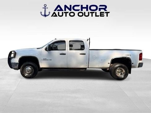 Used 2007 GMC Sierra 3500 W/T AWD/4WD image 5
